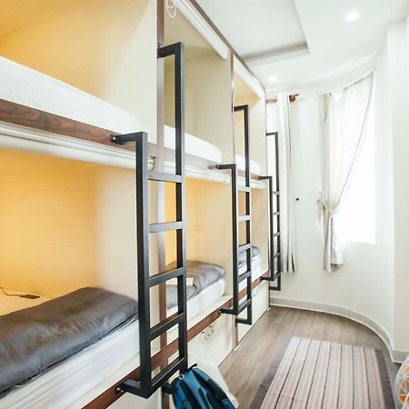 Lady Sara Hostel โฮจิมินห์ซิตี้ ภายนอก รูปภาพ