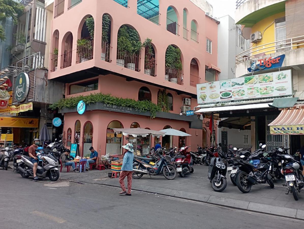 Lady Sara Hostel โฮจิมินห์ซิตี้ ภายนอก รูปภาพ